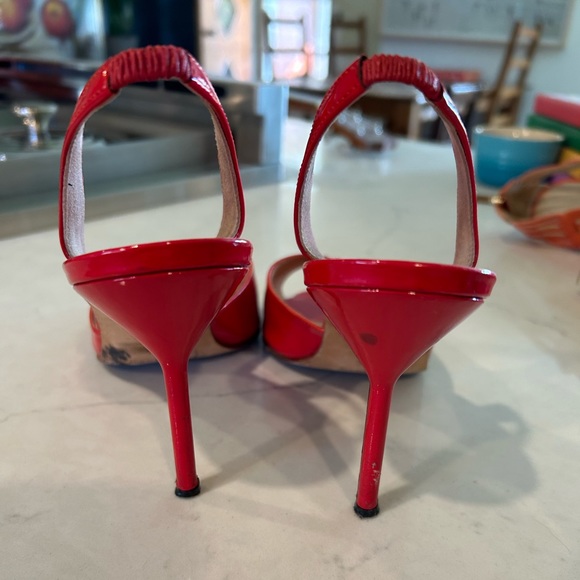 Manolo Blahnik - Picture 3 of 4